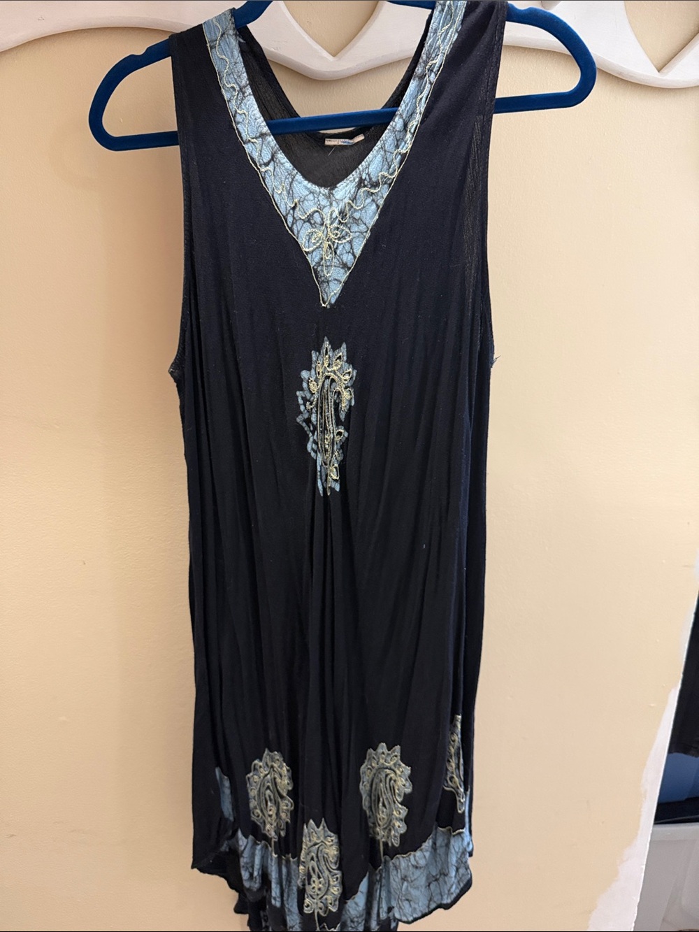 Blue Embroidered V-Neck Sleeveless Women’s vintage dress